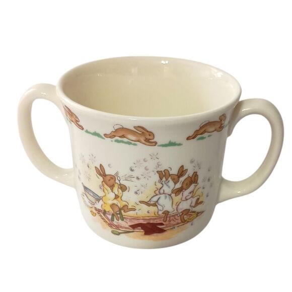 Bunnykins Hug A Mug Bunnies Blowing Bubbles NEW No Box 2 Handles ROYAL DOULTON.  - Picture 16 of 16